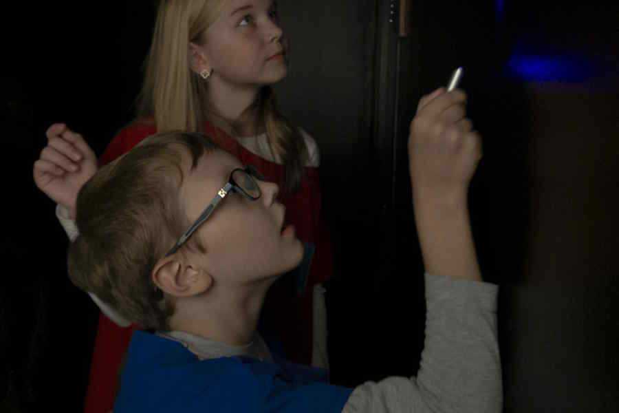 Квест в реальности Тайны Among Us от компании Корпорация праздников Квест в реальности Тайны Among Us от компании Корпорация праздников